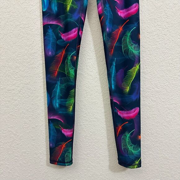 TEREZ Feather Print High-Rise Full Length Leggings in Black Multicolor - Picture 4 of 13